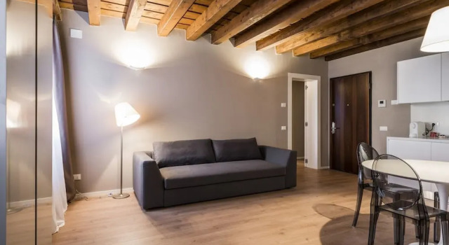Myplace Piazze Di Padova Duplex Apartment Via Dei Da Carrara, Забронировать Апартаменты/квартира Апартаменты Падуи, рядом с Церковь Отшельников, Апартаменты/квартира