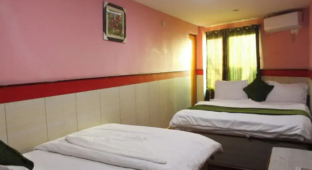 Четырёхместный номер Superior Vibor Hotel