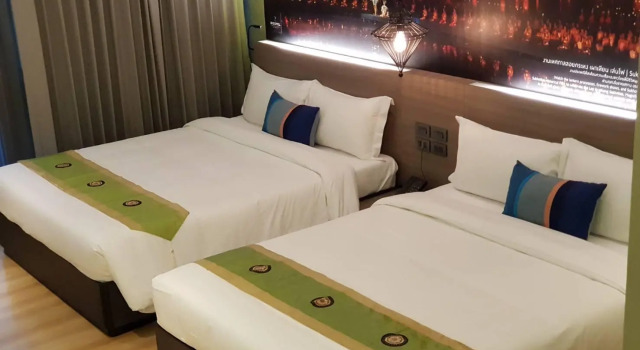 Трёхместный номер Deluxe Bizotel Premier Hotel & Residence