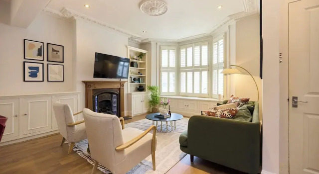 The Battersea Park Townhouse, Varaa Huoneisto Asunnot kohteessa Merseyside, Huoneisto