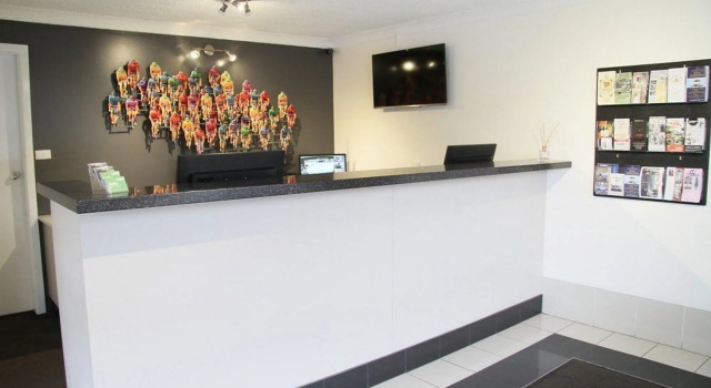 West End Motor Lodge, Забронировать Мини-отель Ориндж Central West NSW