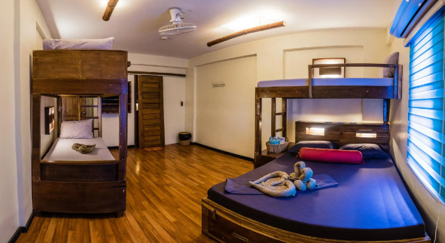 Двухместный номер Standard Outpost Beach Hostel