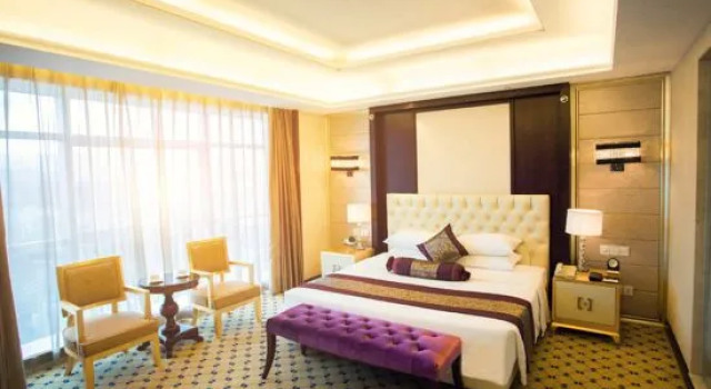 Люкс Executive Yanjiang International Hotel