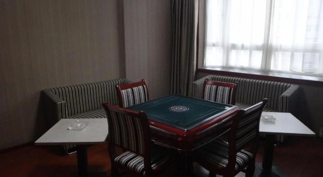 Xianfeng Jintian Holiday Inn, Boek Hotel Xianfeng Hubei