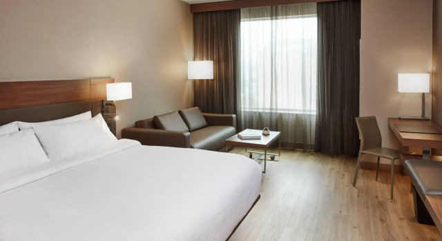 Двухместный номер Standard с видом на реку AC Hotel by Marriott Cincinnati at The Banks