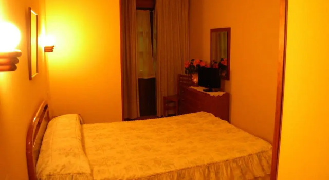 Hotel Solymar, Prenota Hotel Hotel a Asturie con parcheggio, Parcheggio