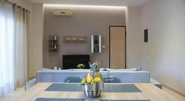 Alimos Modern Retreat Near the Beach