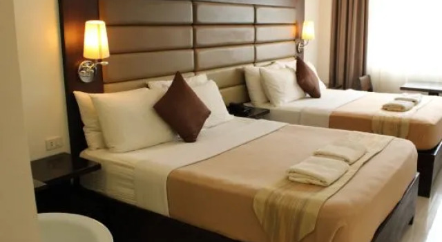 Люкс Marzon Hotel Kalibo