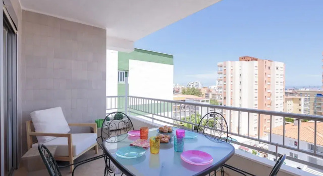 Апартаменты с 3 комнатами с балконом и с видом на море Ático Beach Gandía