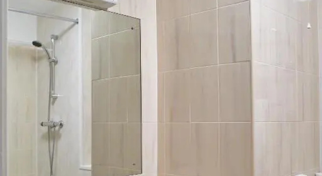 Трёхместный семейный номер Standard The Regency Hotel