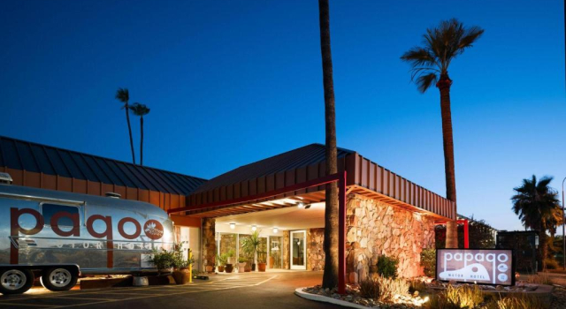 Magnuson Hotel Papago Inn, Забронировать Отель Отели Скотсдейл с парковкой, Парковка