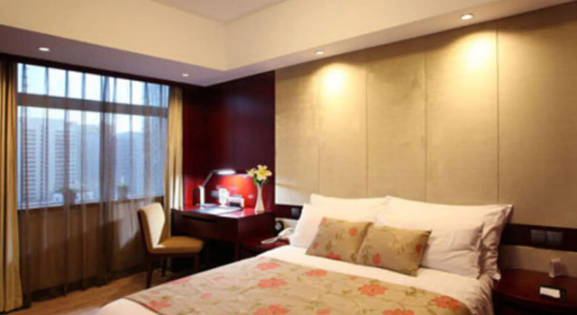 Номер Deluxe Dalian Liangyun Hotel