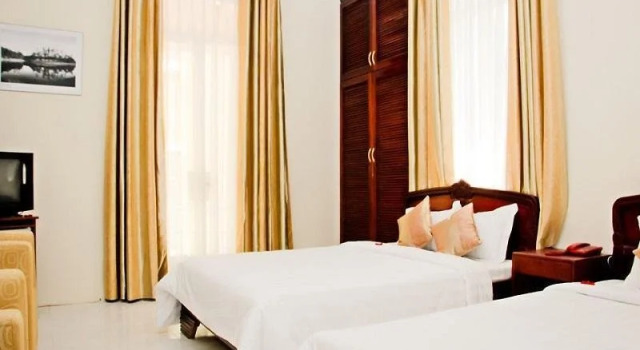 La Pensee Hotel  Retaurant, Book Hotel Da Lat Lam Dong