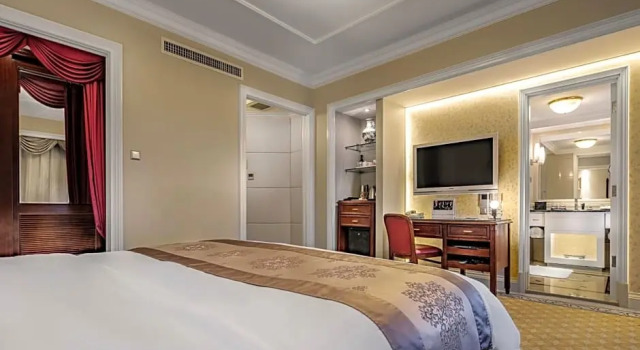 Номер Business Kunming Green Lake Hotel
