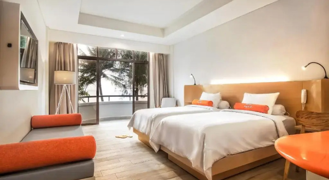 Трёхместный номер Standard HARRIS Resort Batam Waterfront