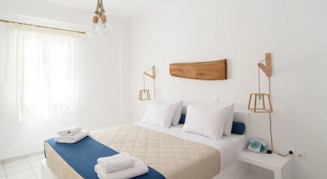 Апартаменты c 1 комнатой с частичным видом на море Santorini Crystal Blue Boutique Hotel
