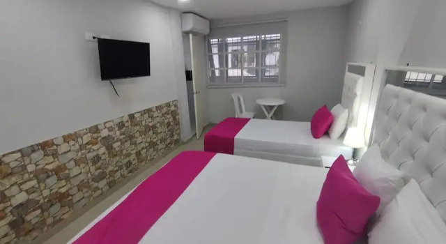 Трёхместный номер Classic Hotel BM-17  Cerca Al Mar