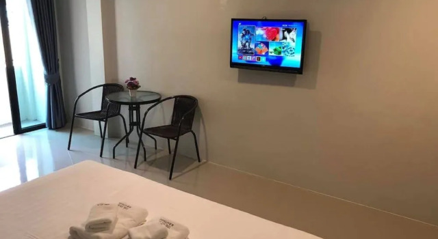 THE HUB SURATTHANl, Забронировать Отель Moo 4 Самуй