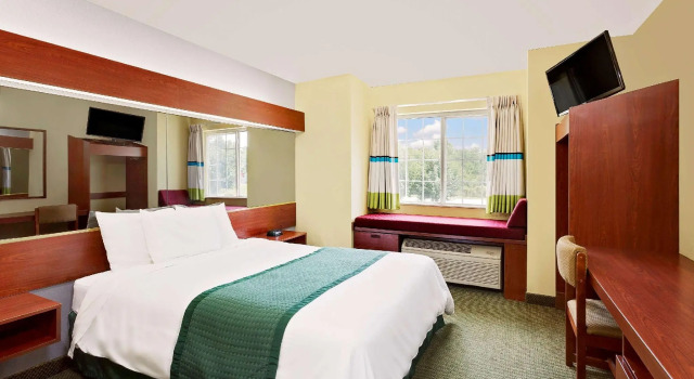 Двухместный номер Standard Microtel Inn & Suites by Wyndham Thomasville/High Point/Lexi