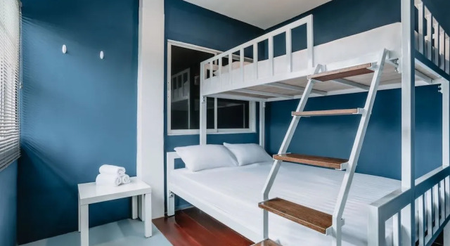 Sleepyhead Hostel
