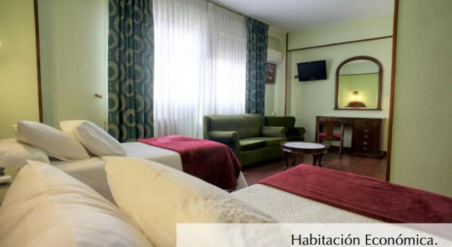 Двухместный номер Economy Hotel Montermoso