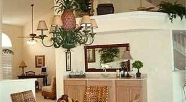 Marco Island Vacation Pool Homes, Забронировать Отель Отели Марко-Айленд с парковкой, рядом с Дом творчества Марко-Айленд, Парковка