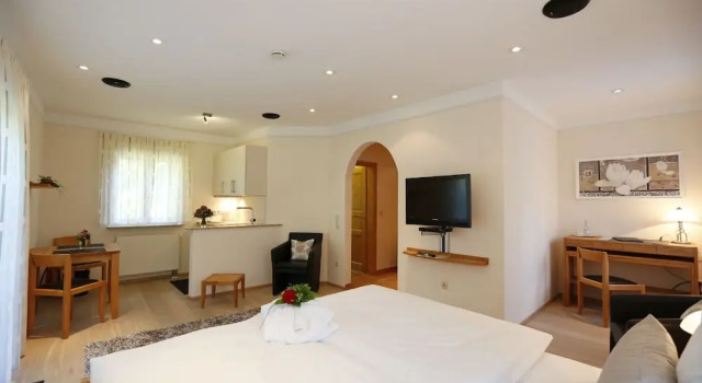 Студия Deluxe Landhotel Villa Moritz garni