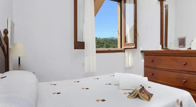 Villa in Lloret de Mar With Private Pool, Varaa Villa Puigventós Katalonia