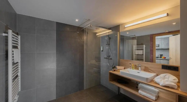 Студия Adoro Aparthotel
