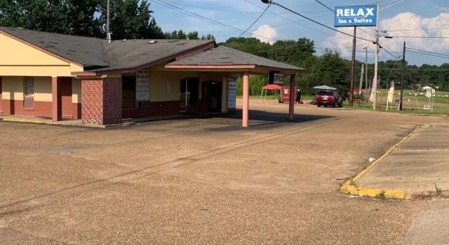 Relax Inn & Suites, Prenota Hotel Winona Mississippi