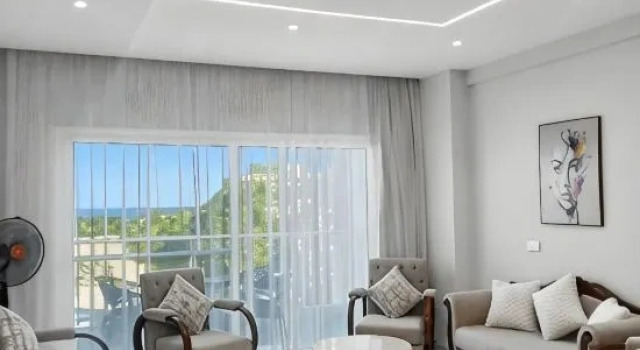 Sea view central luxury apartment 212