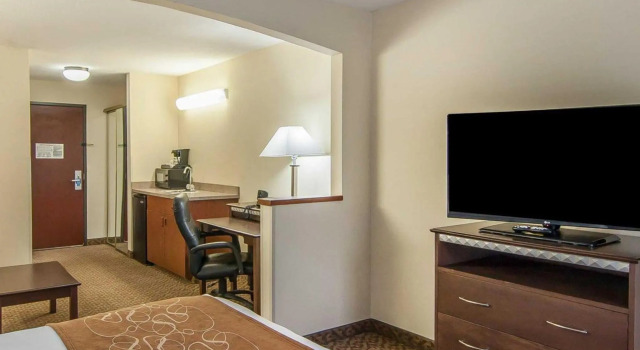 Двухместный люкс c 1 комнатой Holiday Inn Express & Suites Hood River by IHG