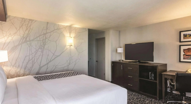 Двухместный номер Standard La Quinta by Wyndham Colorado Springs North