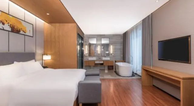 Люкс Executive SSAW  Hotel (Huai'an Beijing North Road Polytechnic Institute)