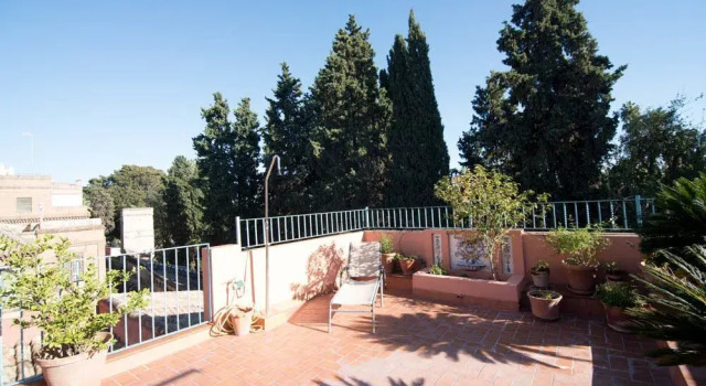 Tourist House Alcazar - Adults Only, Забронировать Отель Отели Севильи 3 звезды, рядом с Оспиталь-де-лос-Венераблес, 3*
