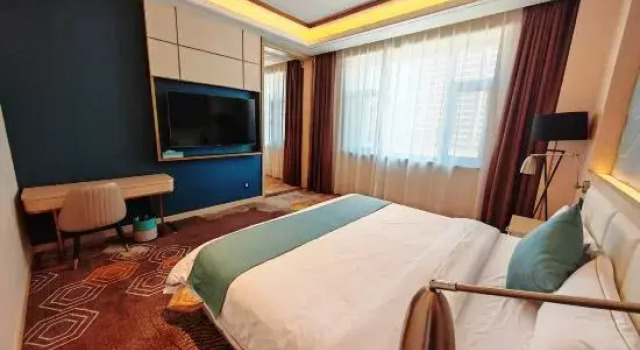 Люкс Business Xinzun Boutique Hotel (Datong High-speed Railway Station Fangte Branch)