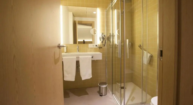 Номер Standard Hotel A Pamplona