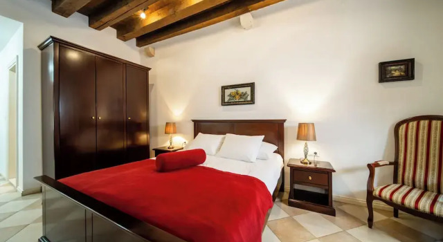 Студия Classic Цокольный этаж SUNce Palace Apartments with free offsite parking