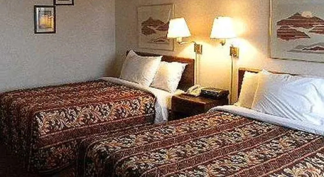 Magnuson Hotel Lansing, Varaa Hotelli Lansing Michigan