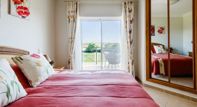 Вилла с 3 комнатами с балконом и с видом на поле для гольфа Boavista Golf Resort- Fairviews Villa