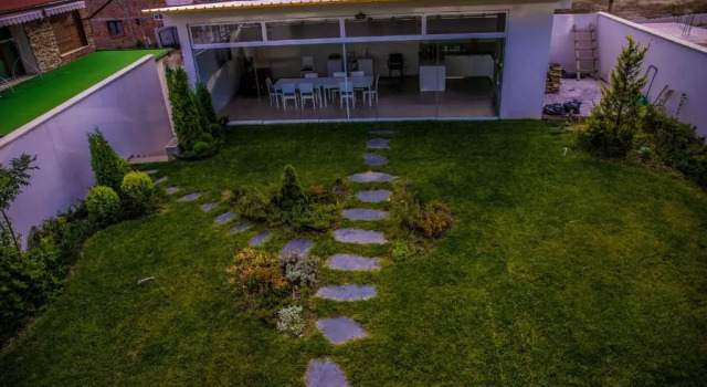 Villa Pirin, Book Villa Simitli Blagoevgrad Province