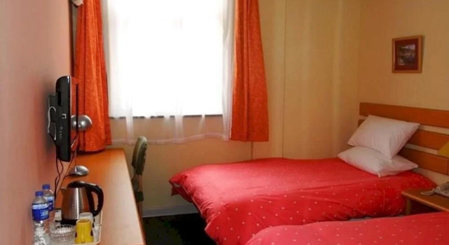 Home Inn, Prenota Hotel Jiangyin Jiangsu