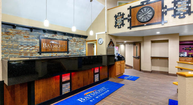 Baymont Inn & Suites by Wyndham Mukwonago, Réserver Hôtel Mukwonago Wisconsin