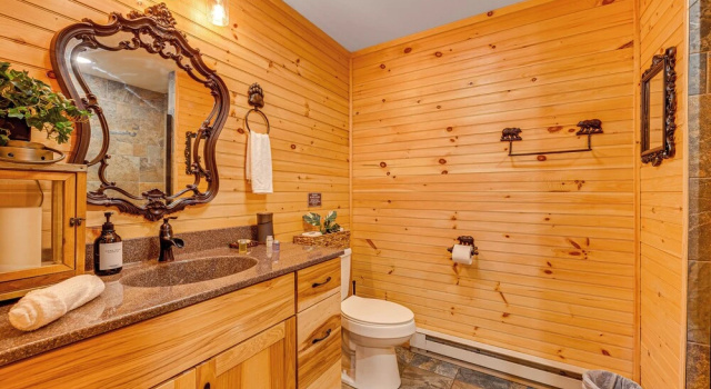 Коттедж с 3 комнатами Hot Tub & Fire Pit: Albrightsville Log Cabin!