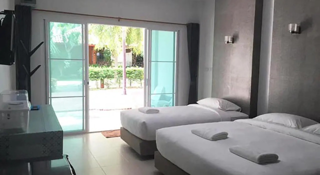 Трёхместный номер Standard Ban Krut Resort