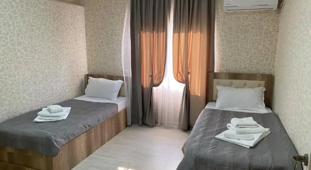 Lana S Guest House, Rezervovat Penzión Levné hotely v Imereti