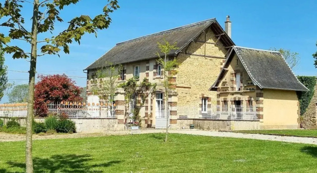 Коттедж Cosy Holiday Home With Garden