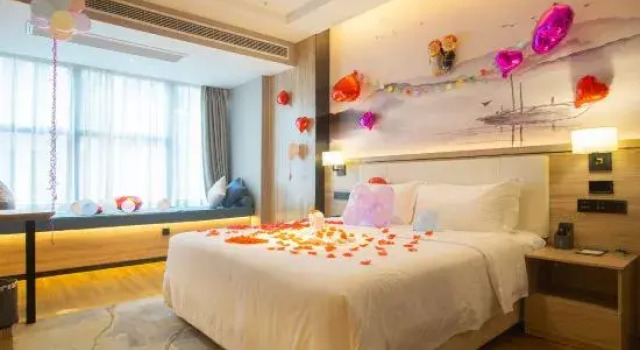 H Hotel (Chongqing Aegean Sea Shopping Plaza), Prenota Hotel Hotel a Chongqing Area con parcheggio, Parcheggio