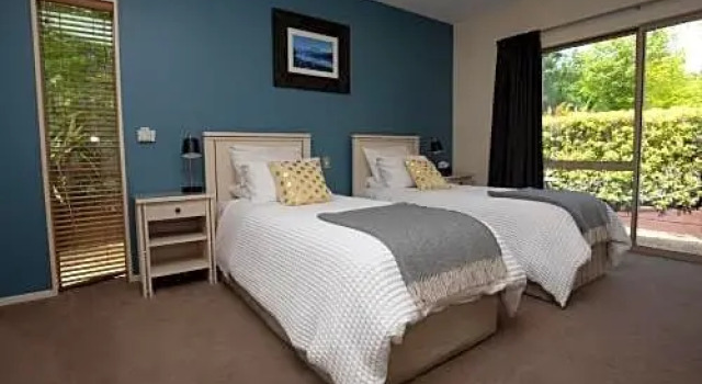 Номер Superior Maple Lodge