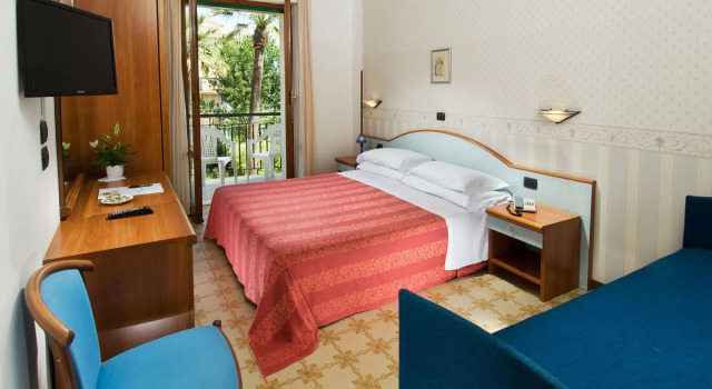Hotel Relax